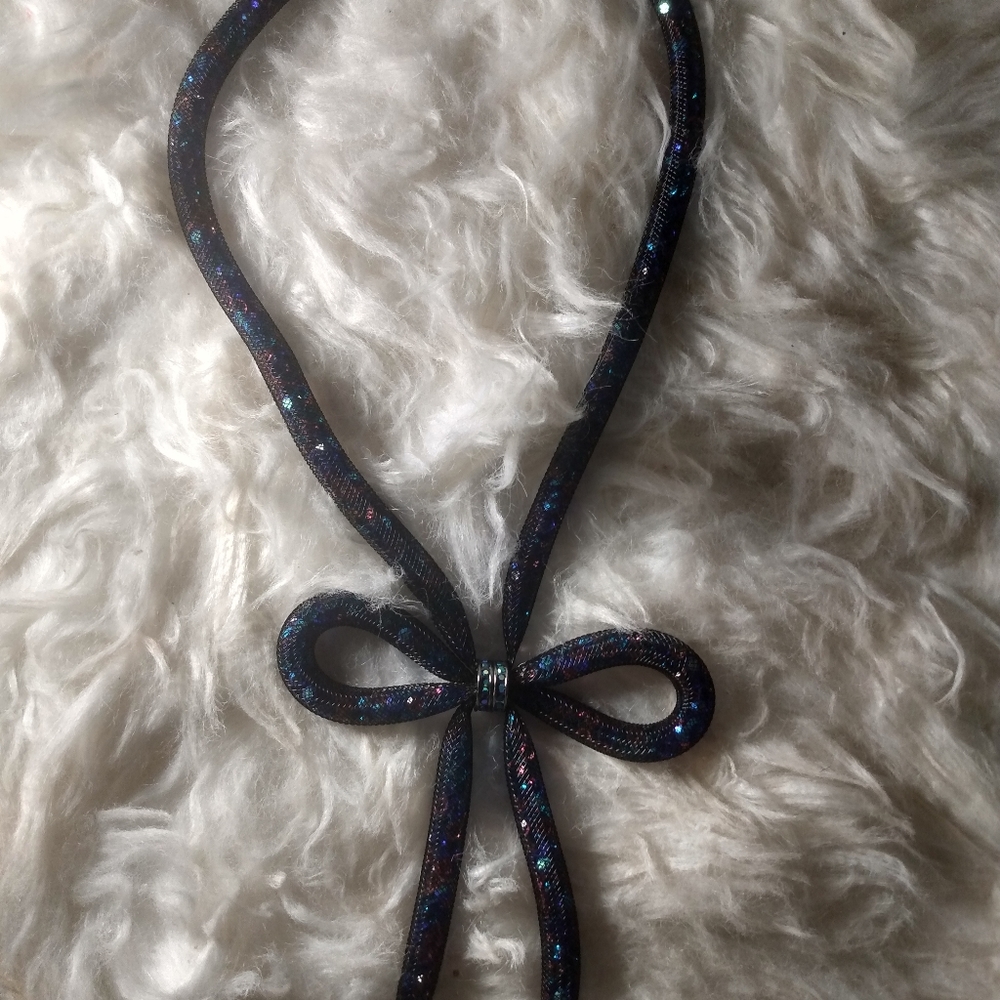 Necklaces - Picture 6 of 12